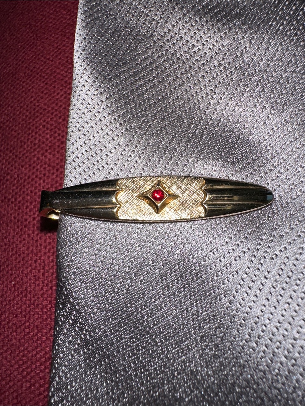 Vintage Tie Tack Gold Tone With Garnet Stone  in Excellent Condition!